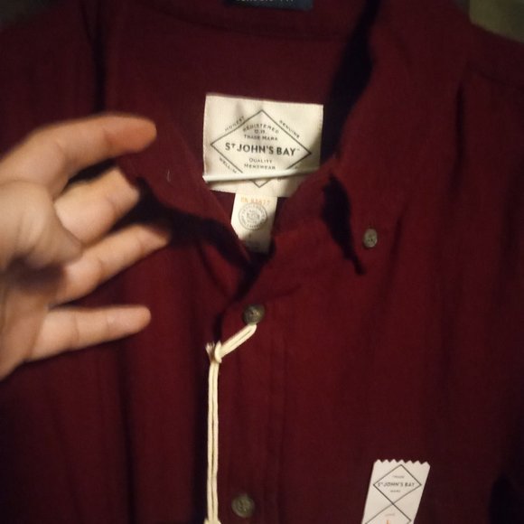 New Men's shirt St John's bay size large color maroon - Picture 2 of 6